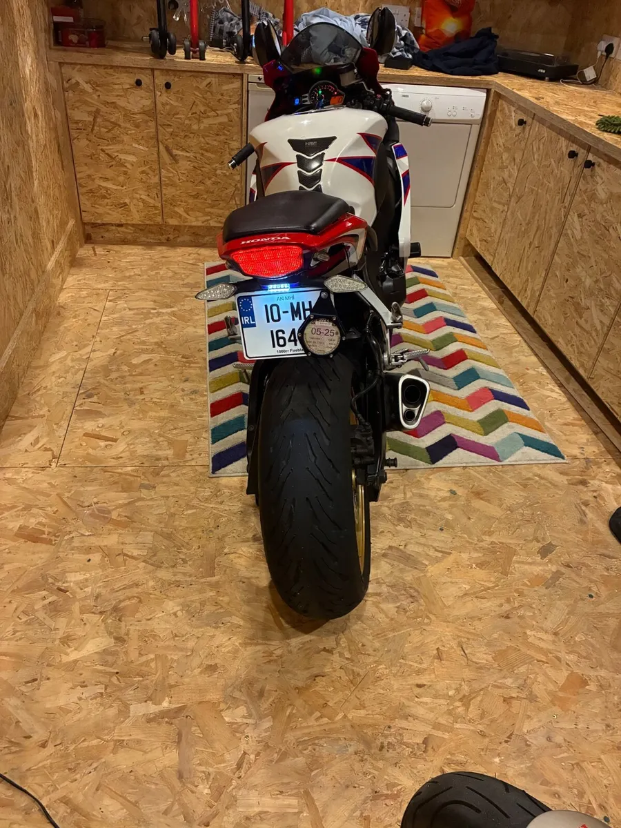 Honda cbr 1000rr fireblade Other 2010 - Image 3