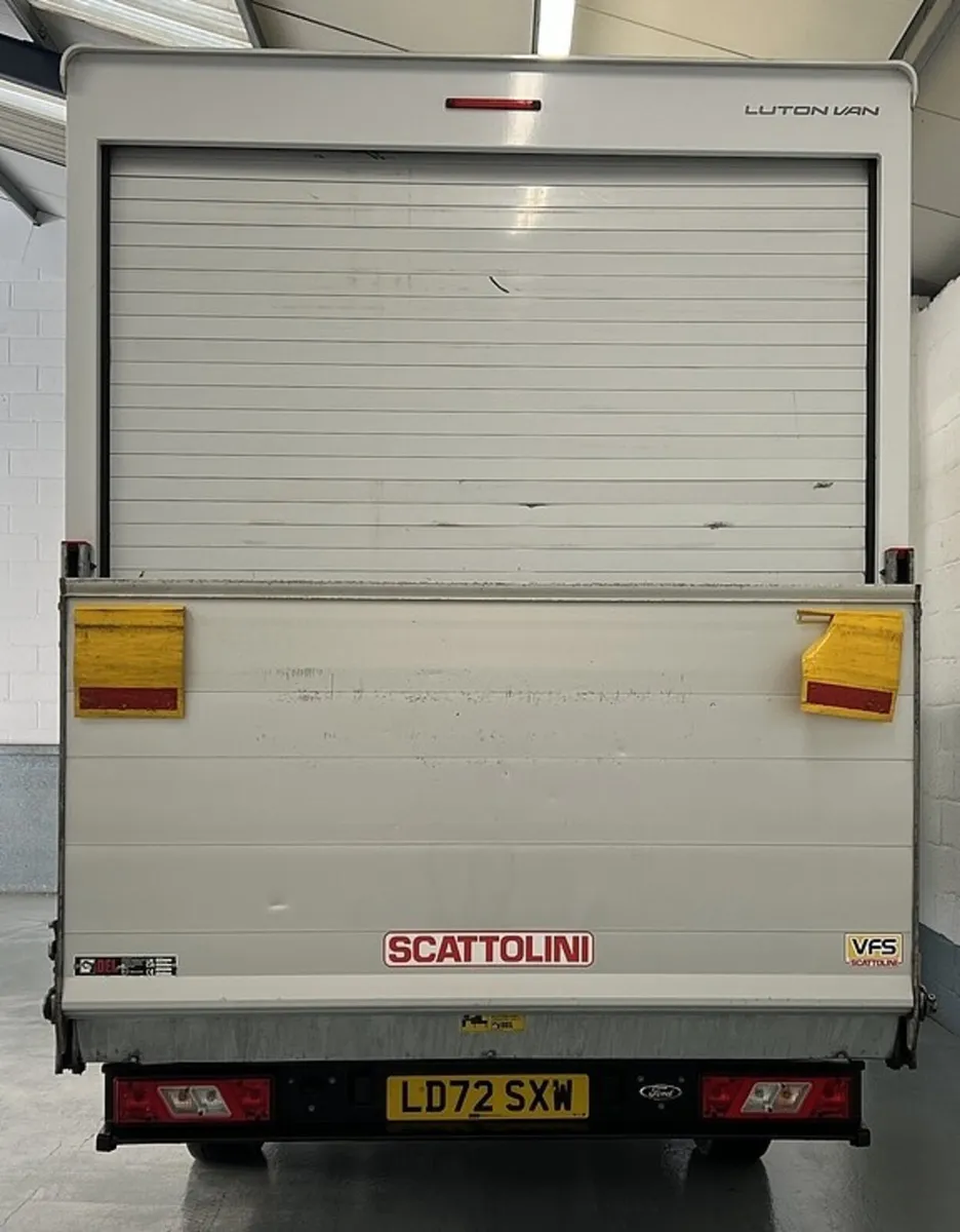 2022 Ford Transit Luton Box Van - Image 4