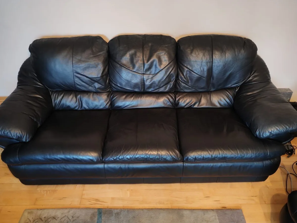 Three piece black Italian leather suite - Image 1