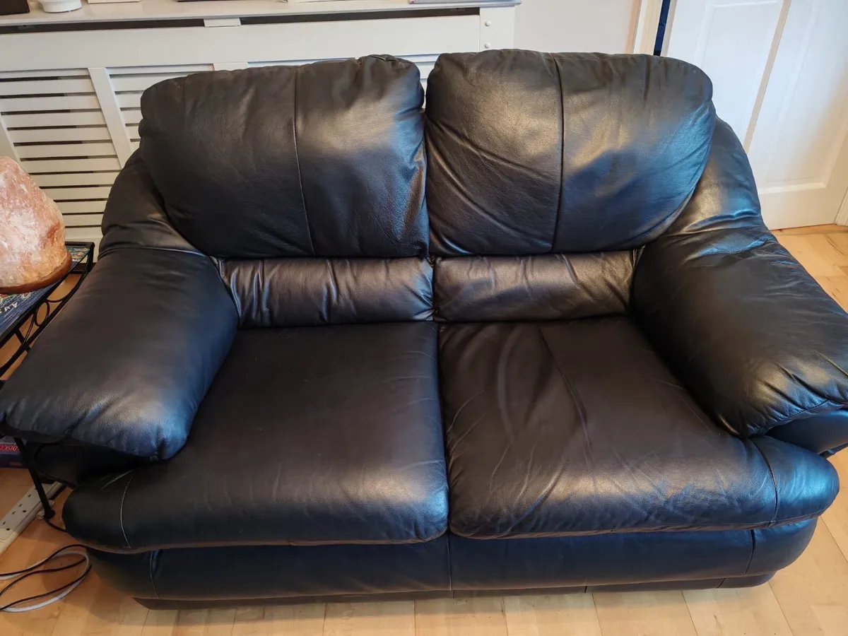 Three piece black Italian leather suite - Image 2
