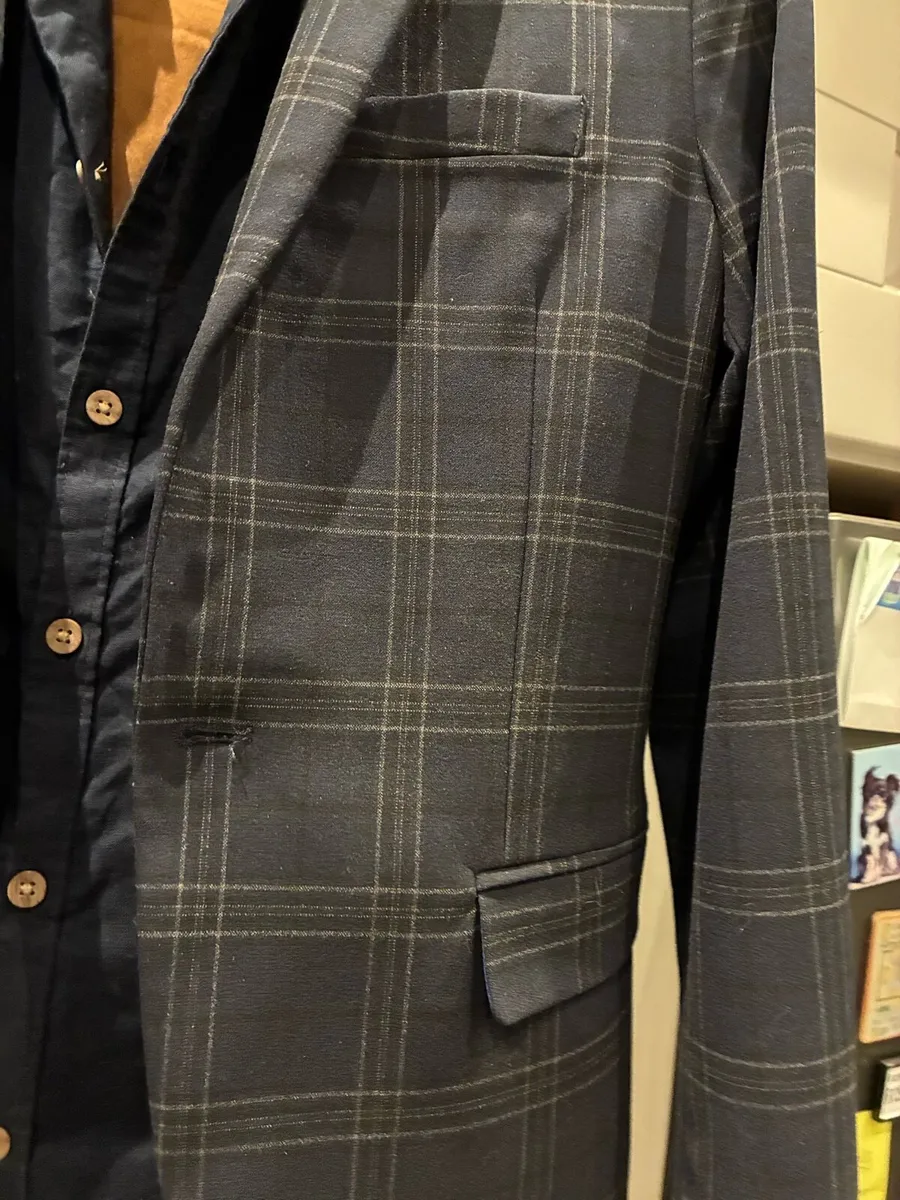 Confirmation outfit - Image 4