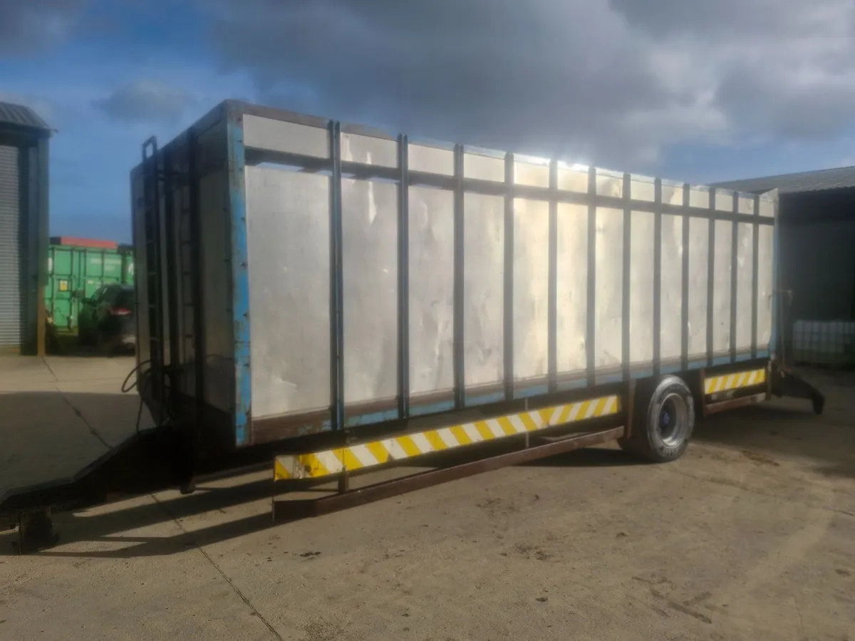 cattle trailer - Image 3