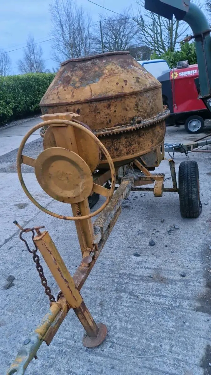 cement mixer - Image 1