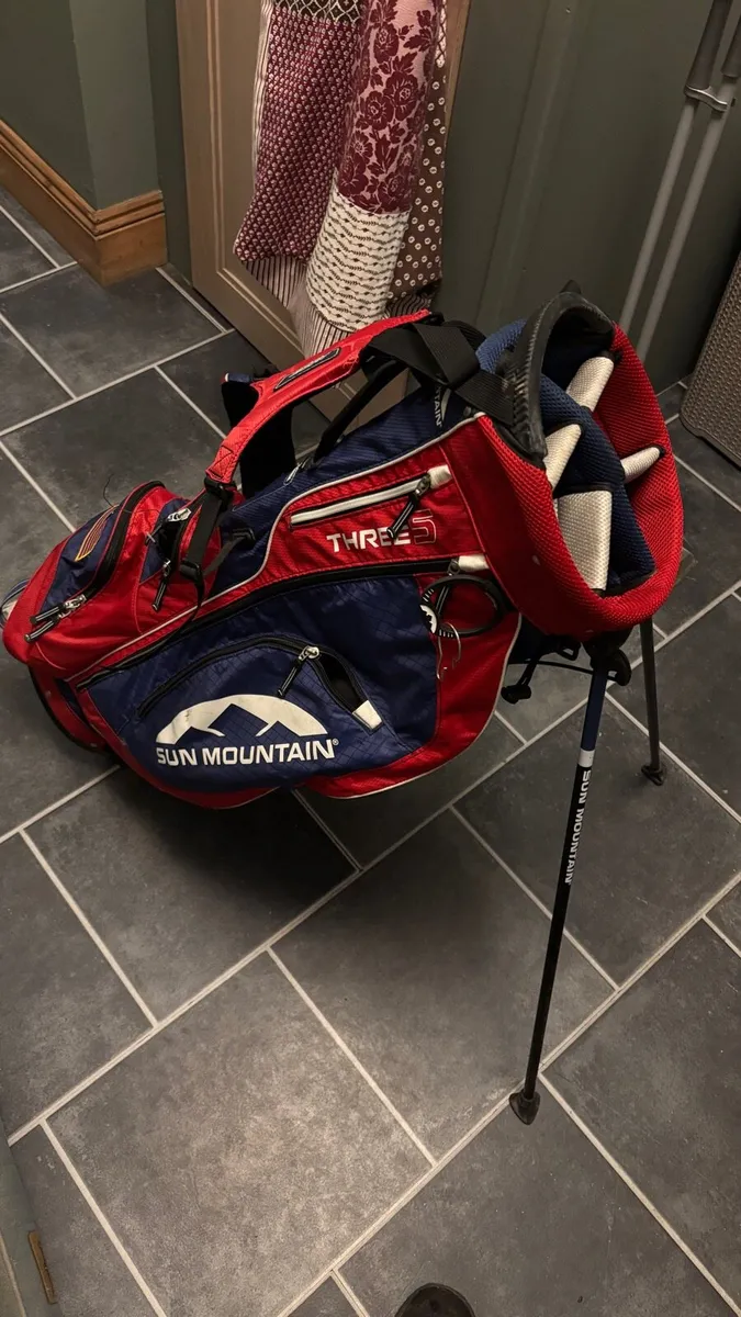Sun Mountain golf standbag - Image 1