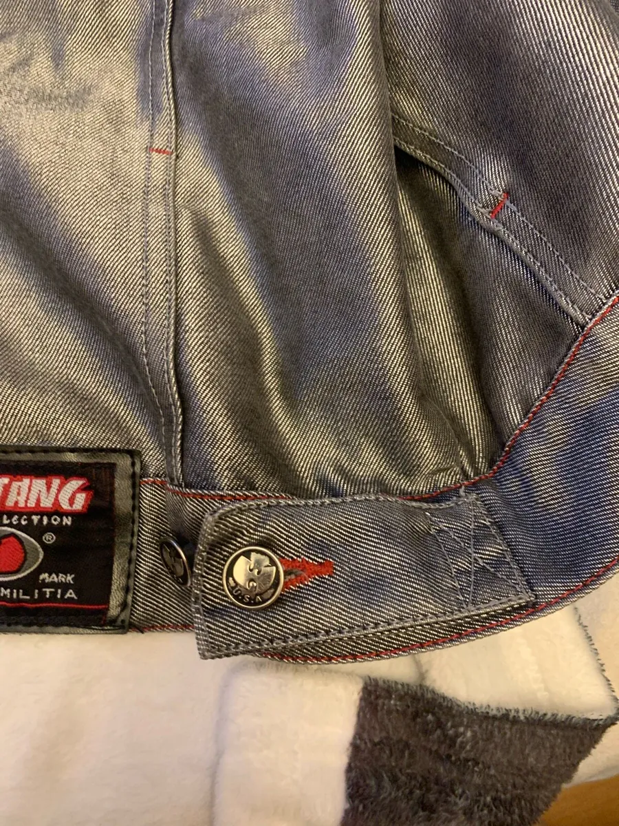 Wu  tang jeans jacket 2 xl vintage - Image 4