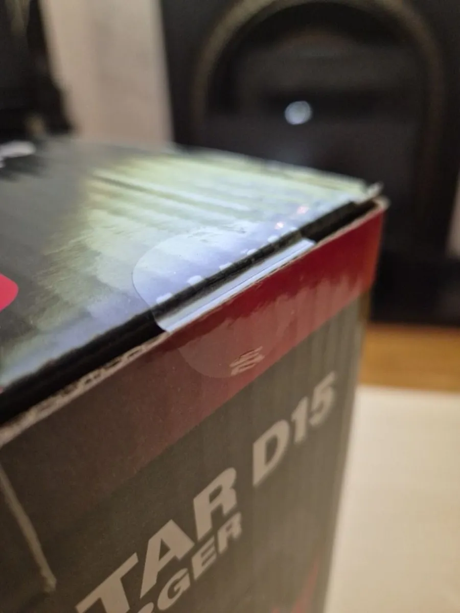 Car battery charger, brand NEW - Image 3