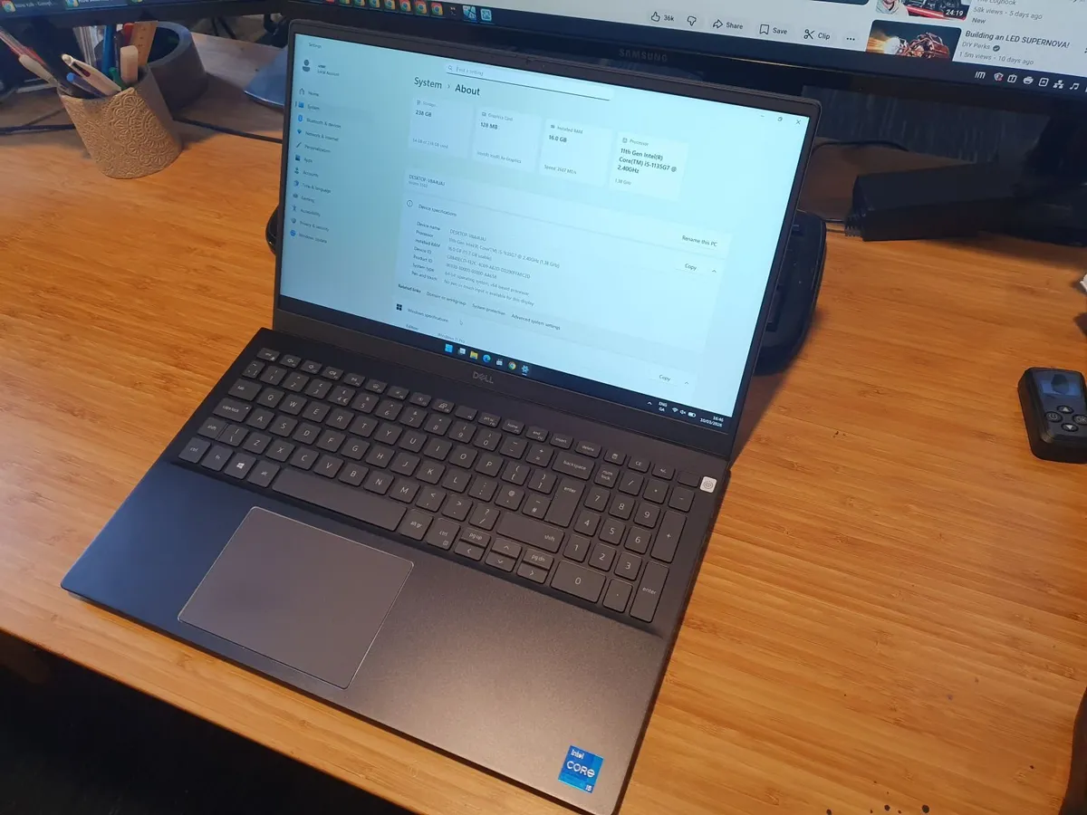 Laptop - Image 1