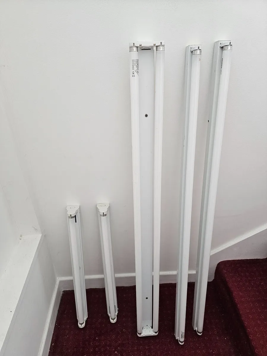 fluorescent ceiling batten lights - Image 1