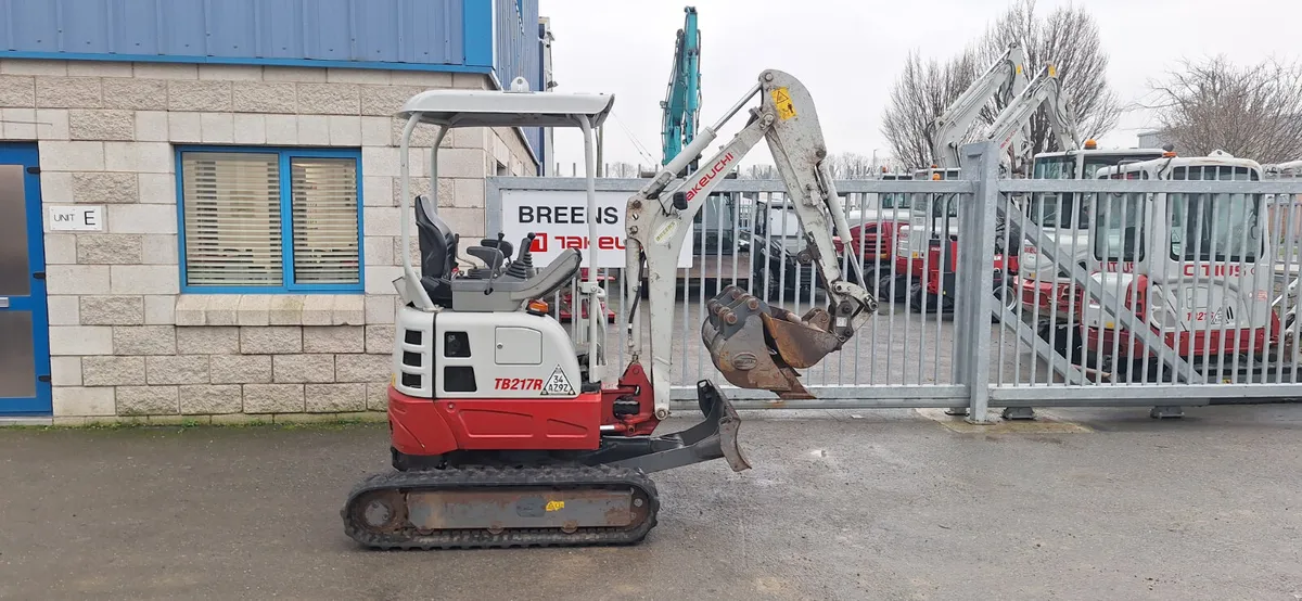 Takeuchi TB217R - Image 3