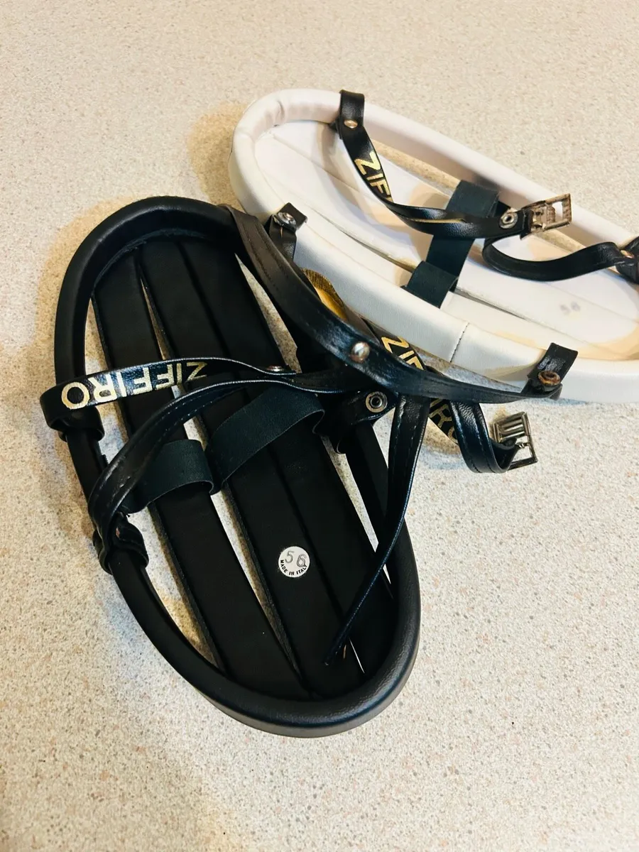 Vintage cycling helmets - Image 4