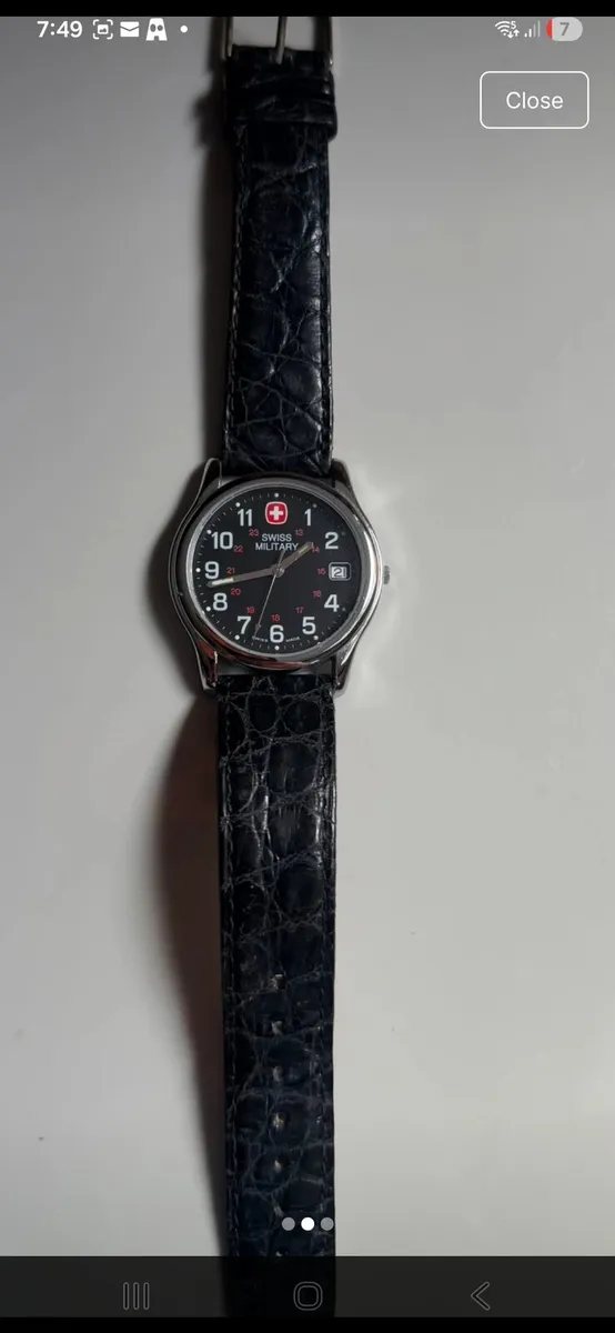 Vintage 90’s Swiss Army Men's Garrison Watch - Image 3