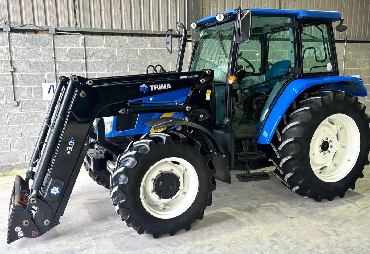 NEW HOLLAND T5060 ***3500 hours*** - Image 2