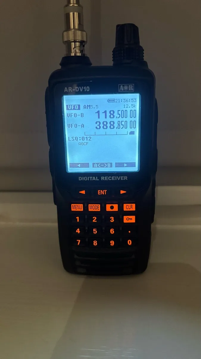 Radio scanner - Image 1