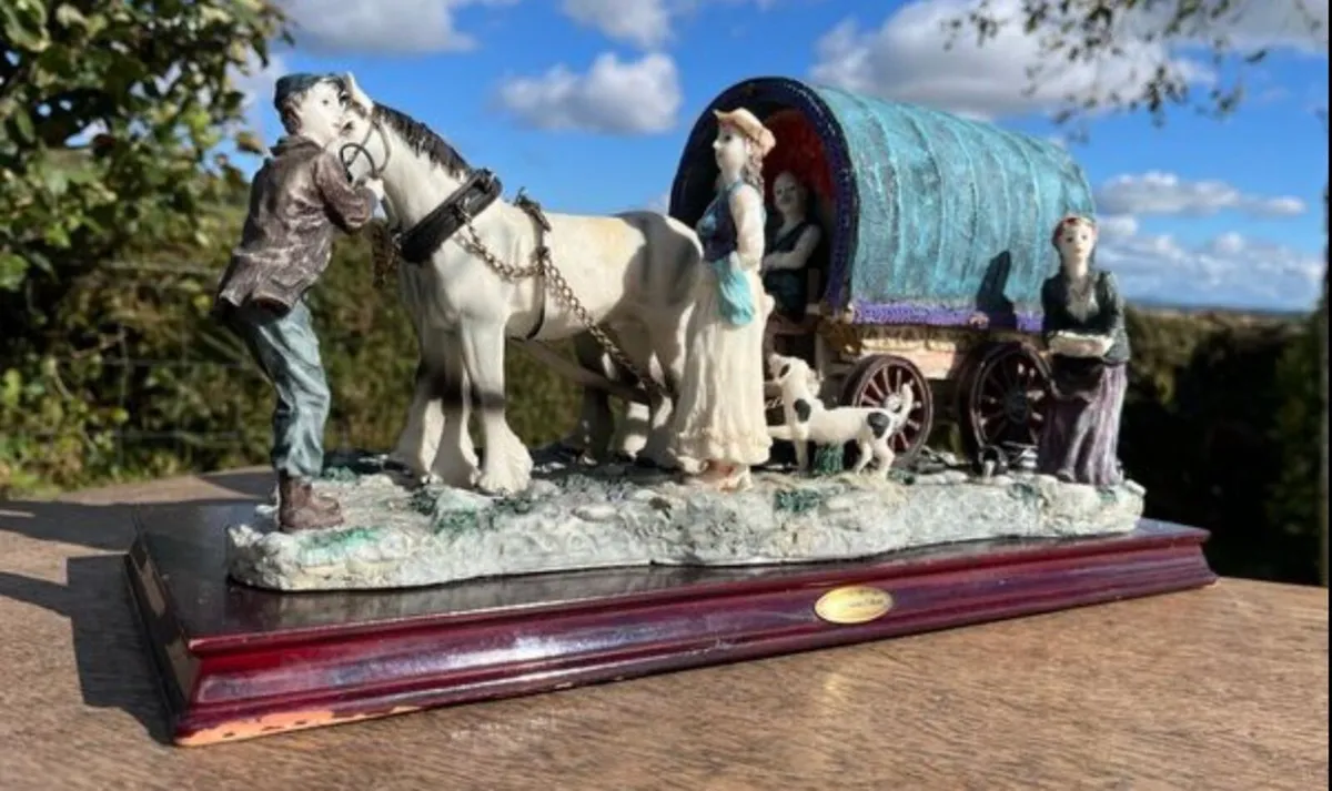 Large Juliana Gypsy Caravan Sculpture Now €40 - Image 3