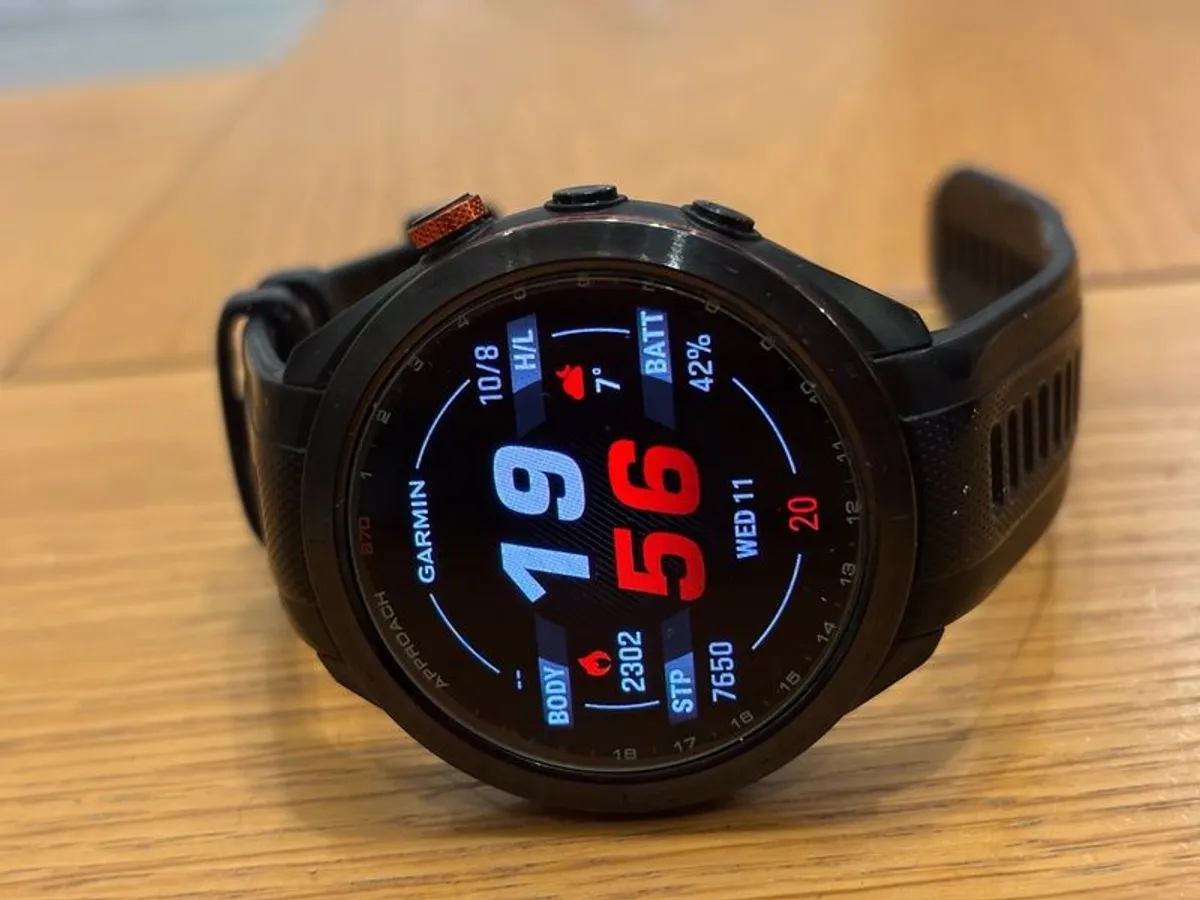 Garmin Approach S70 GPS Golf Watch - Image 2