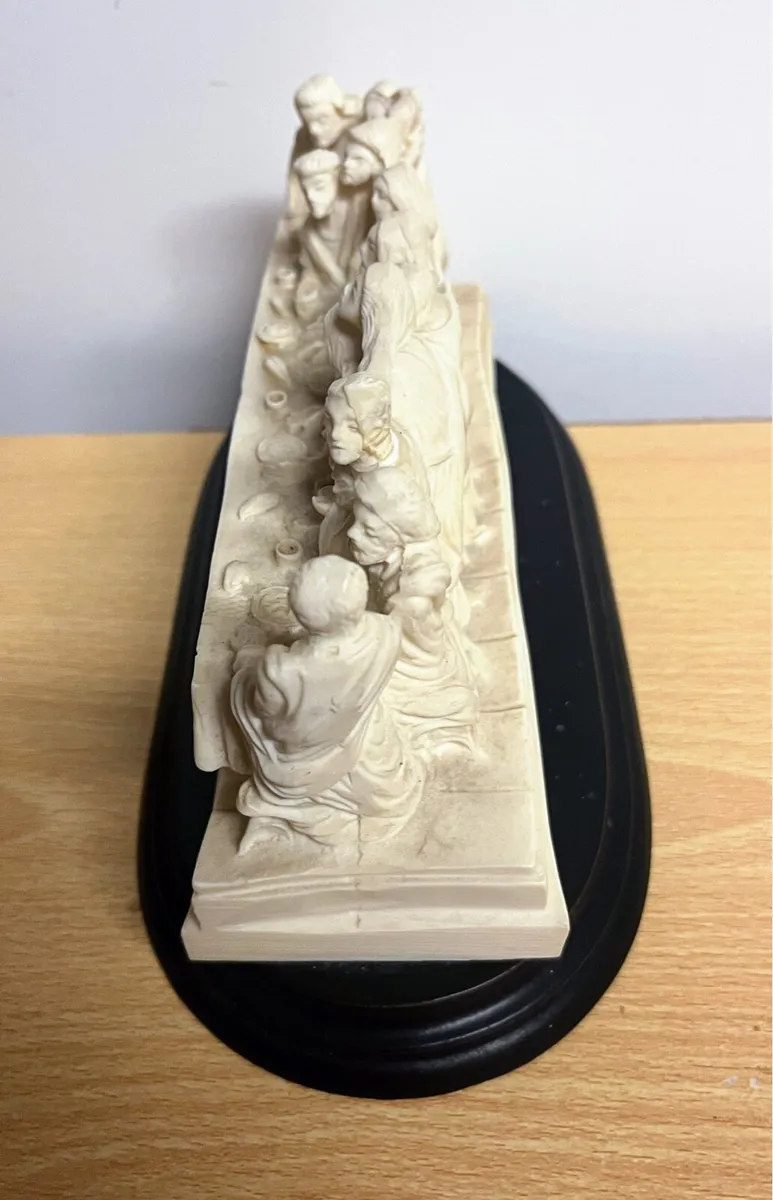 Vintage Last Super Sculpture - Image 4