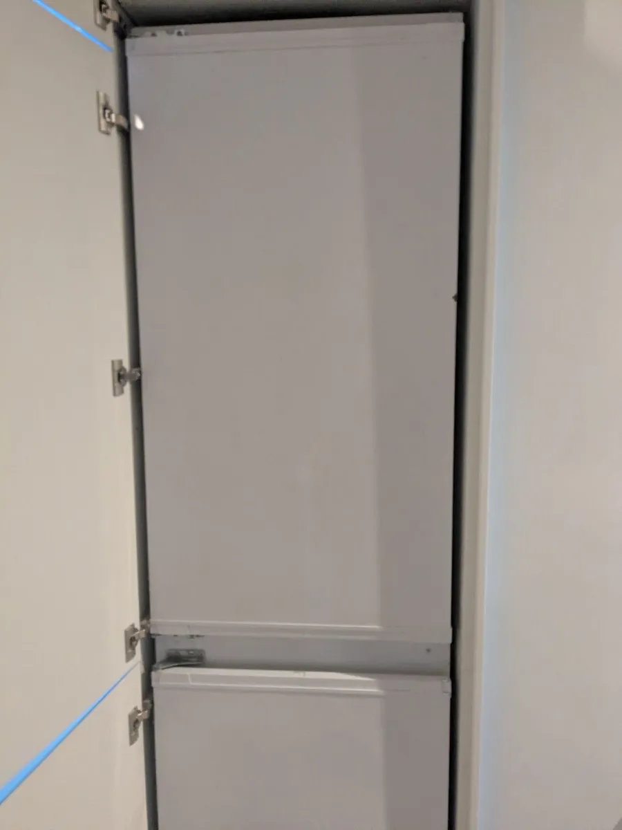 Fridge freezer - Image 1