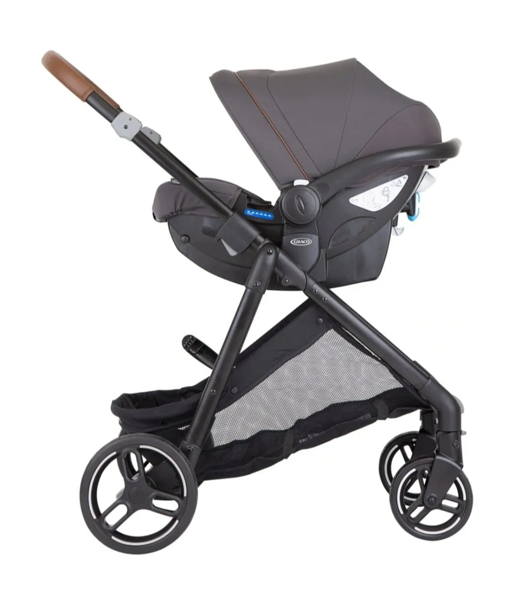 Baby Travel system - Image 3
