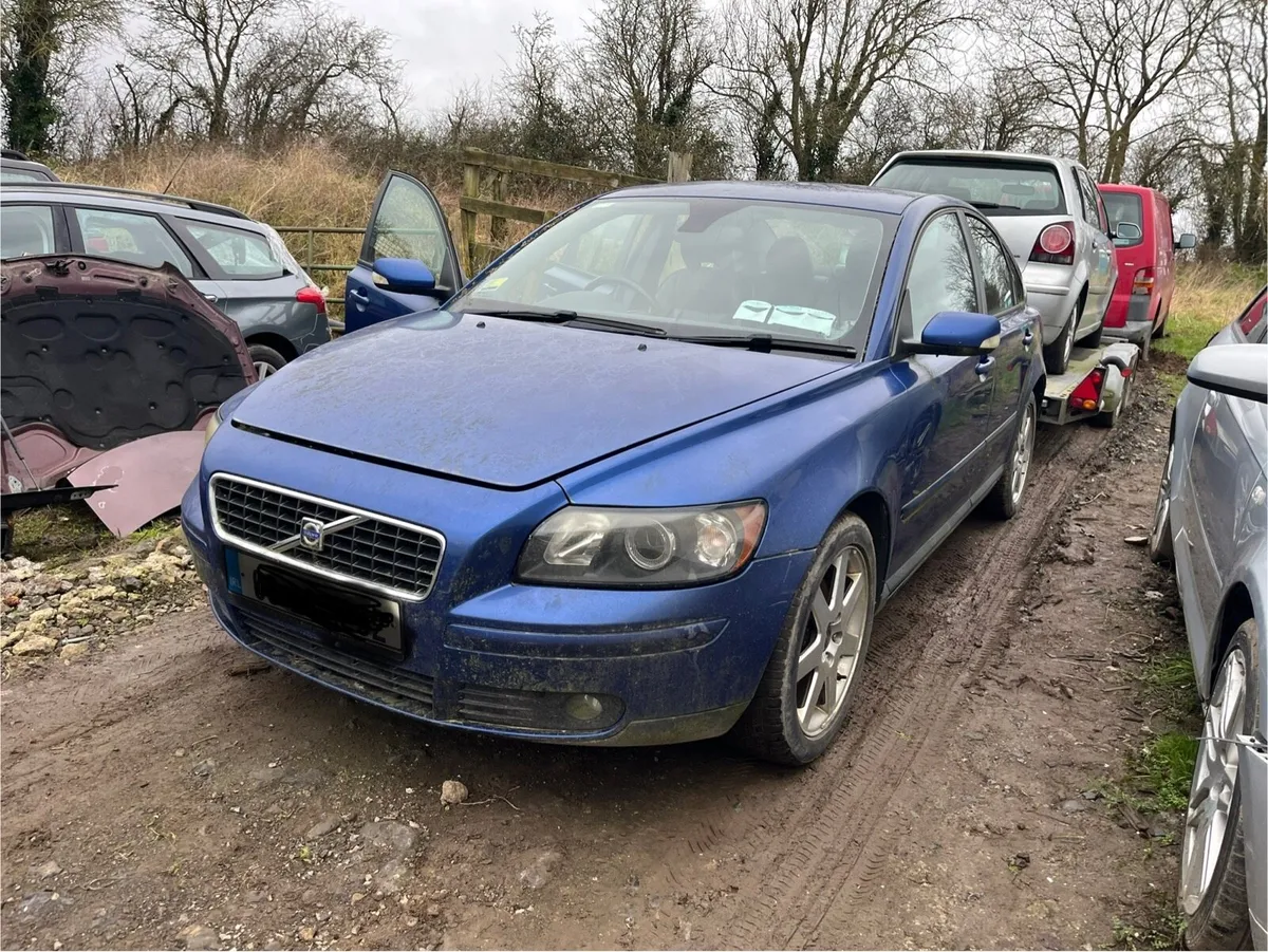 Volvo s40 v50  - PARTS - Image 1