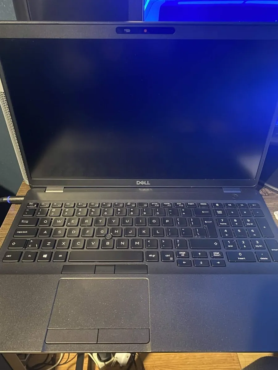 Dell Precision 3541 - i7 Processor, 9th gen UNUSED - Image 1