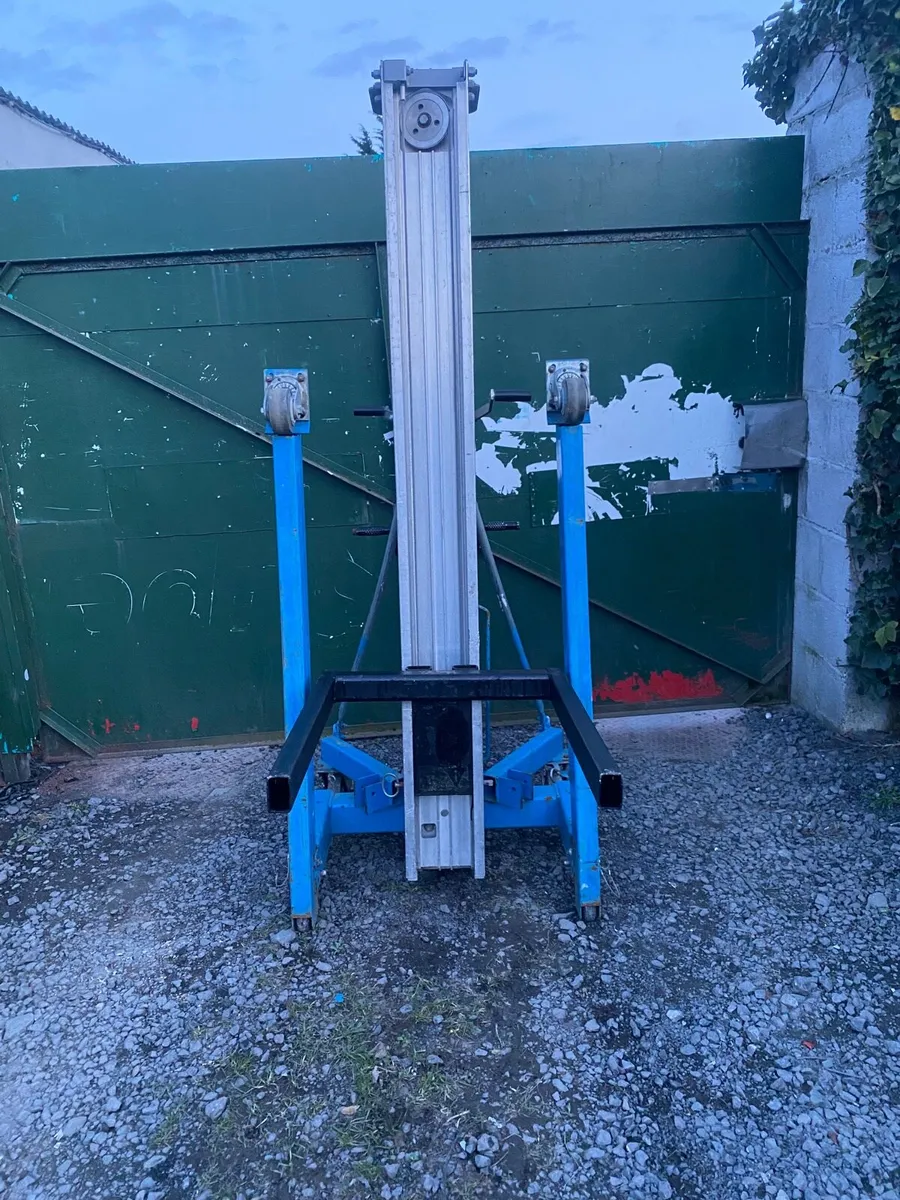 GENIE SLA15 SUPERADVANTAGE LIFT - Image 3