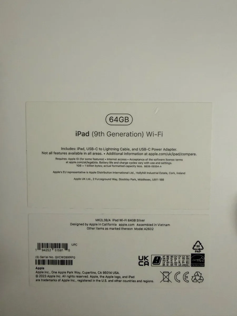 iPad 9th Gen with accessories (63gb) - Image 3