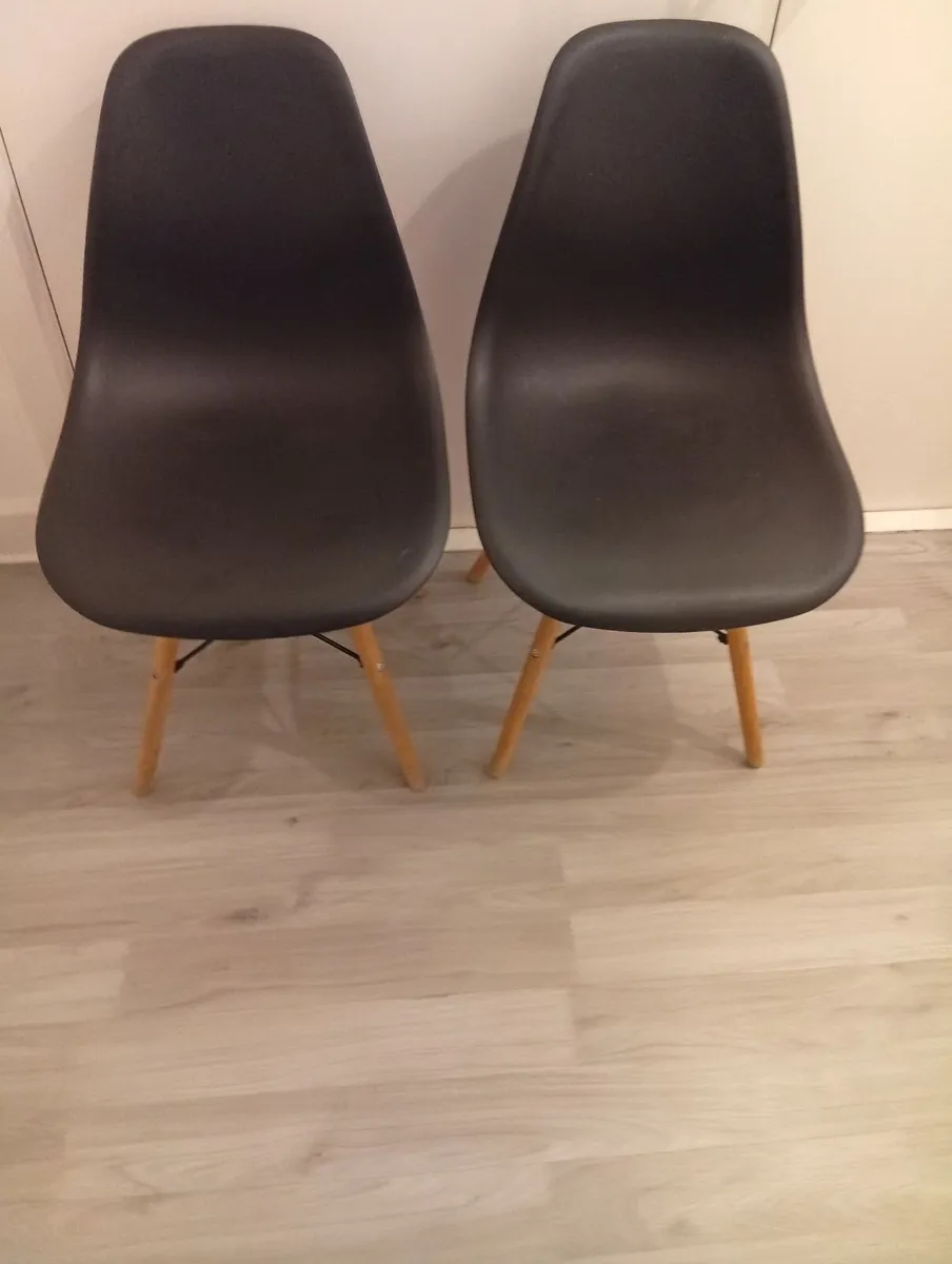 Quality Sturdy Comfortable Kitchen Dining Chairs - Image 1