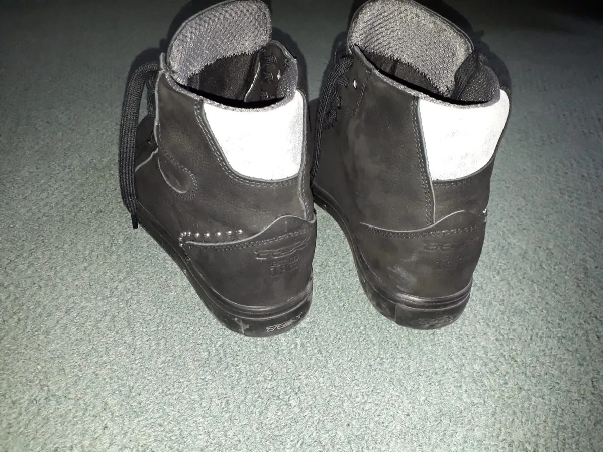 Motorcycle Protective Clothing - Image 4