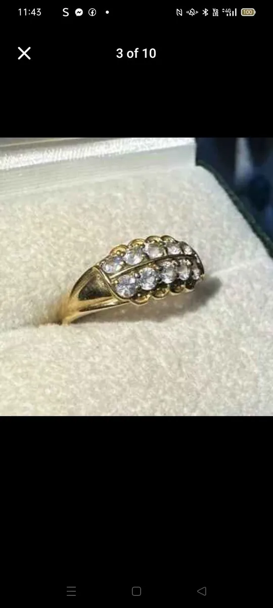 Beautiful 9ct Gold Dress Ring - Image 4