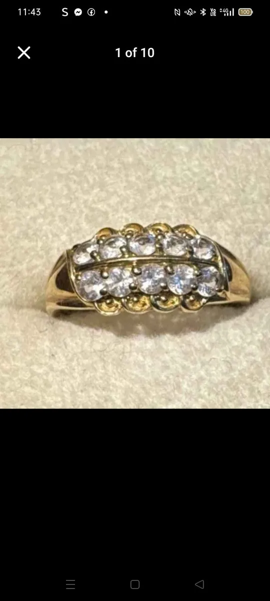 Beautiful 9ct Gold Dress Ring - Image 1