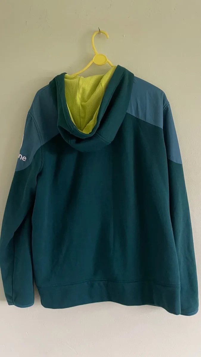 Green rugby hoody large - Image 3