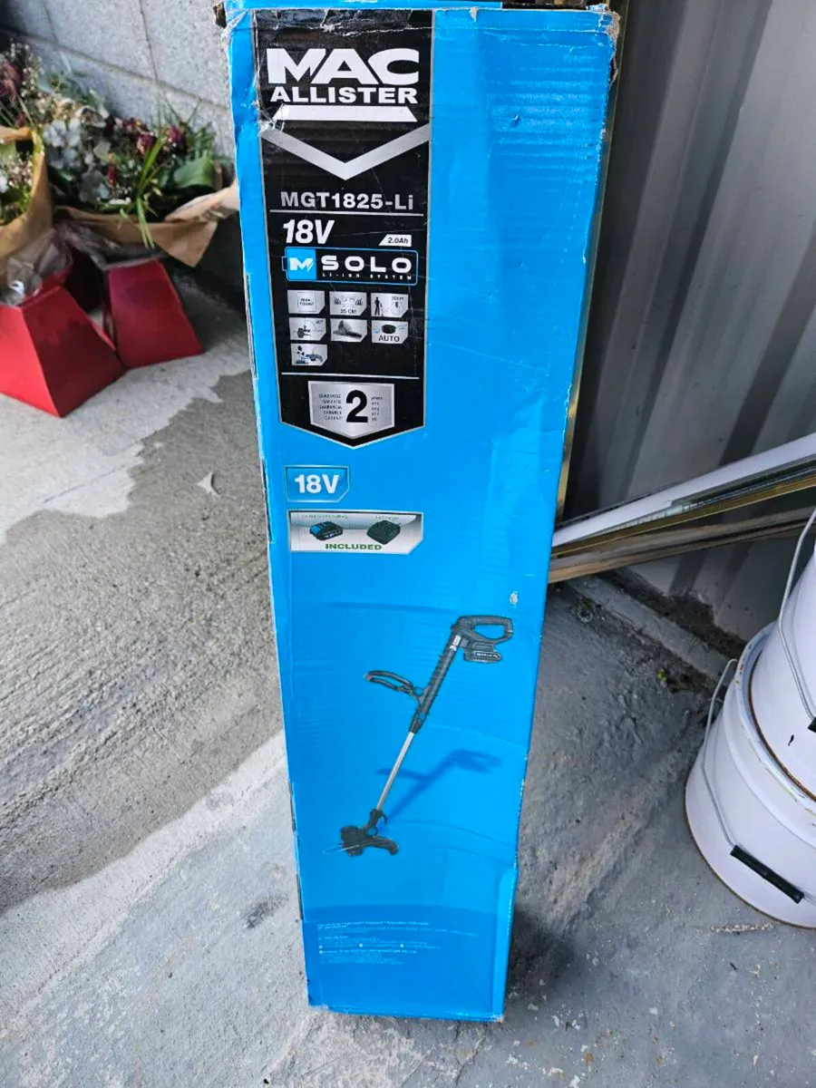 Brand new lawnmower and strimmers... - Image 3