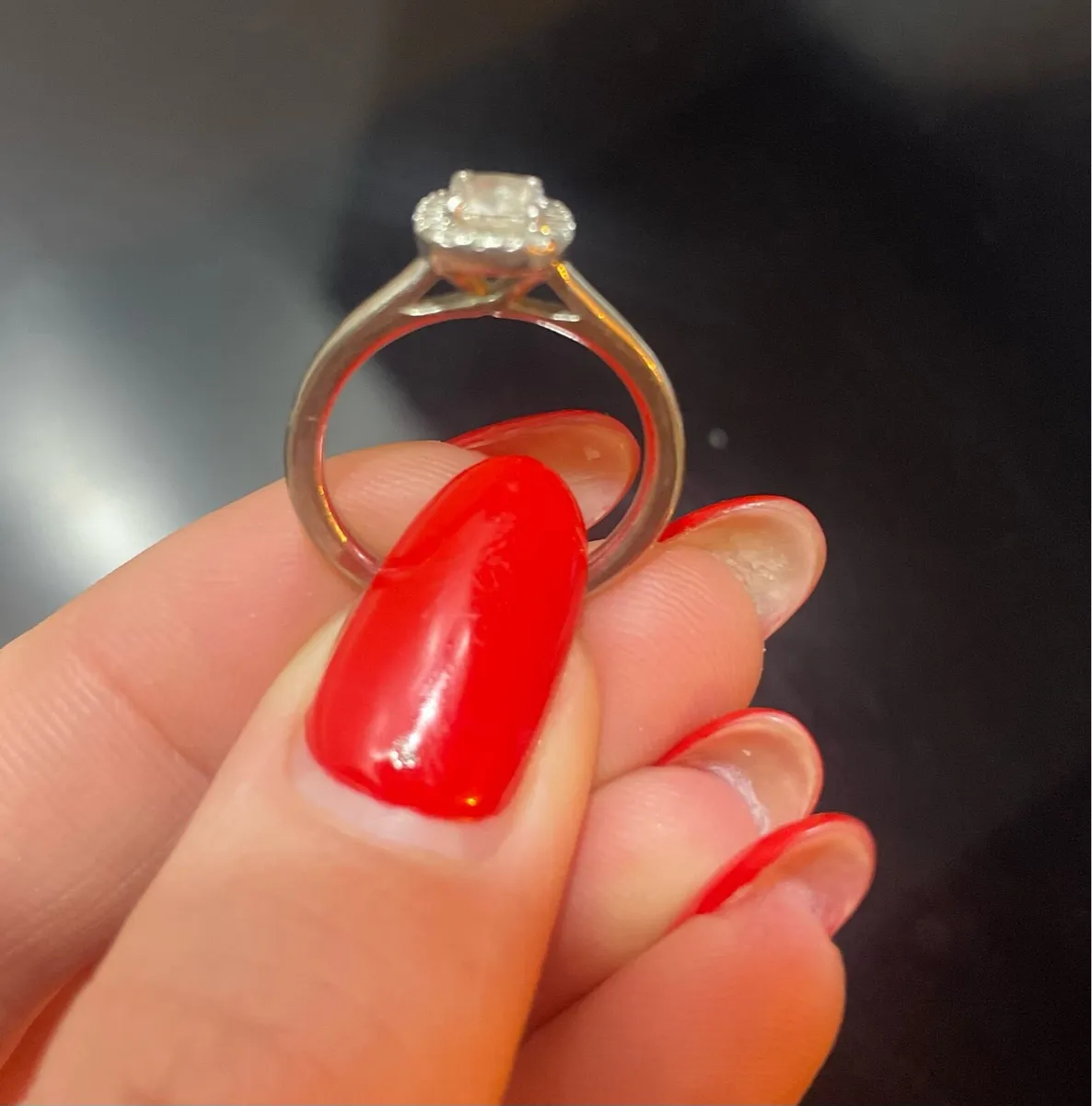 Diamond and platinum ring - Image 4