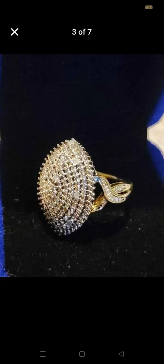 Beautiful Diamond Ring - Image 2