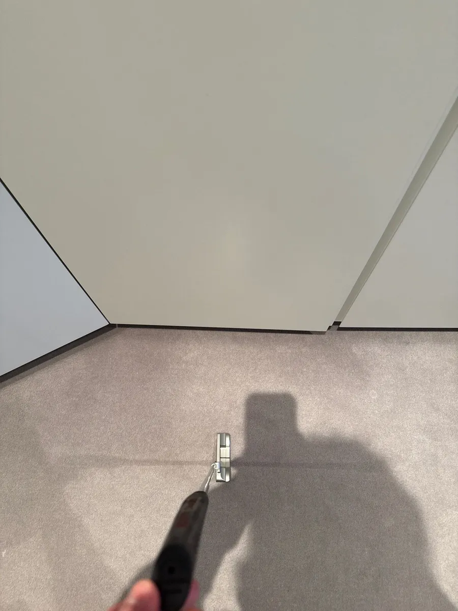 Scotty Cameron Newport plus 34inch - Image 3