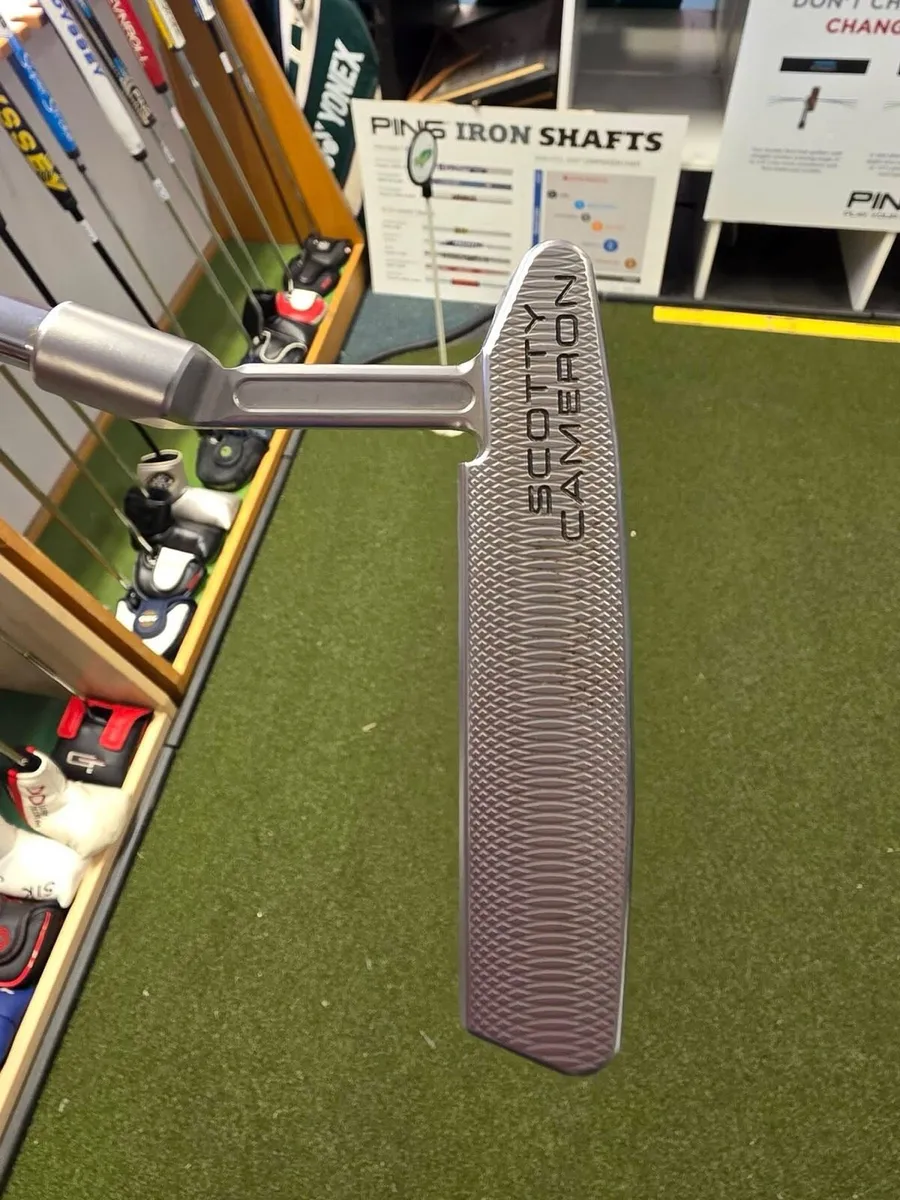 Scotty Cameron Super Select Newport Putter - Image 4