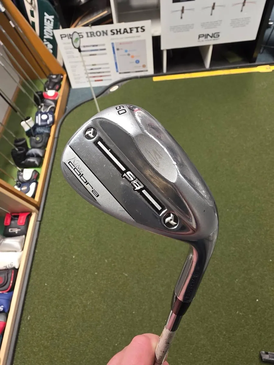 Cobra Snakebite Gap Wedge - Image 2