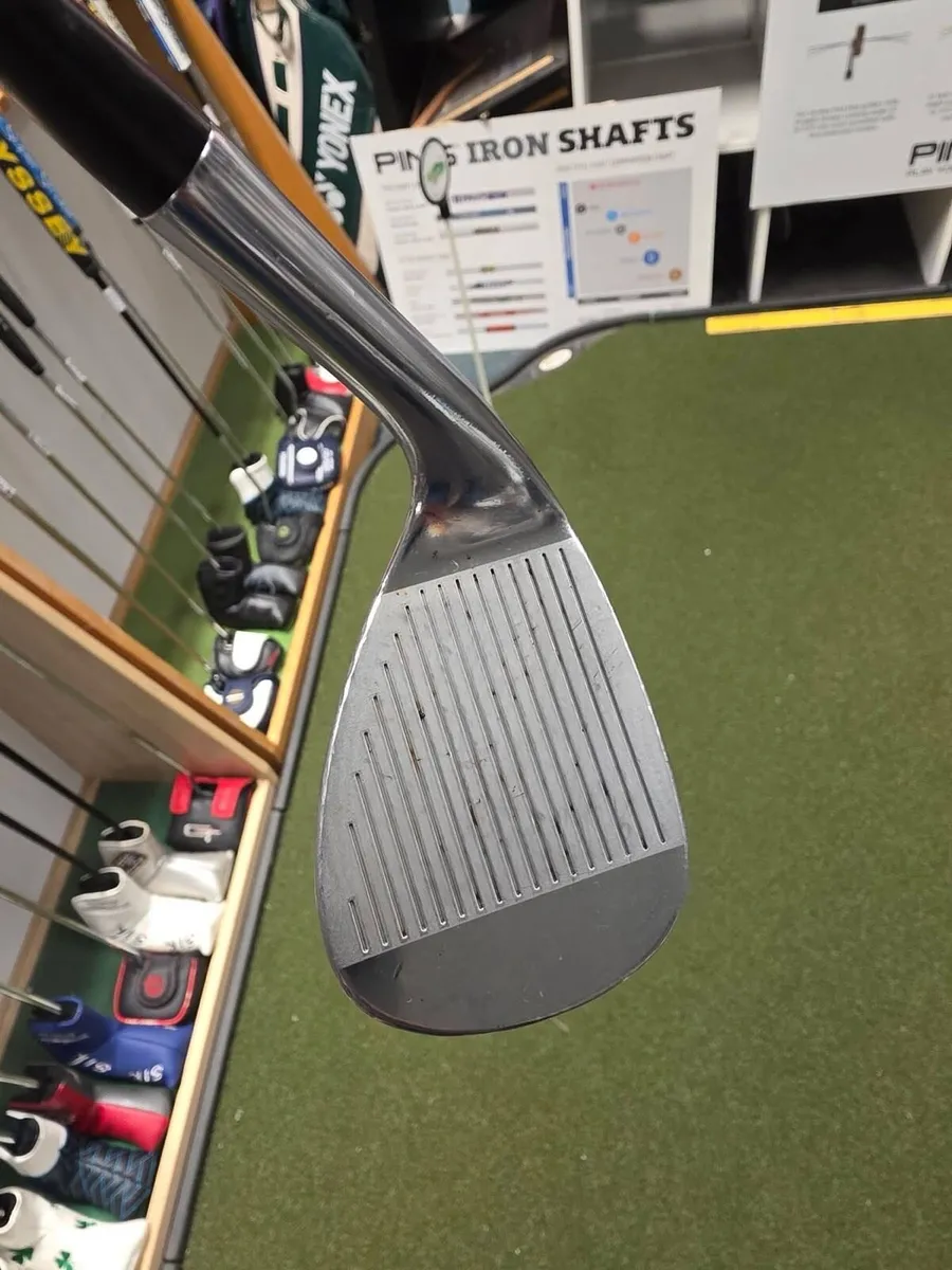 Cobra Snakebite Gap Wedge - Image 3