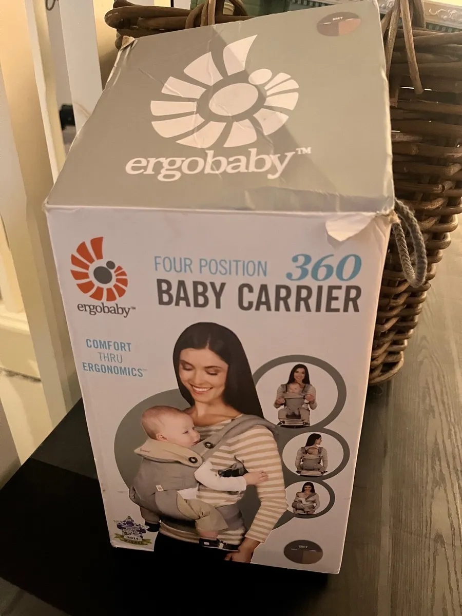 Baby carrier - Image 1