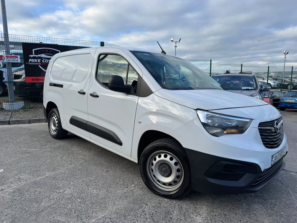 Opel Combo 2024 LWB double sliding doors - Image 1