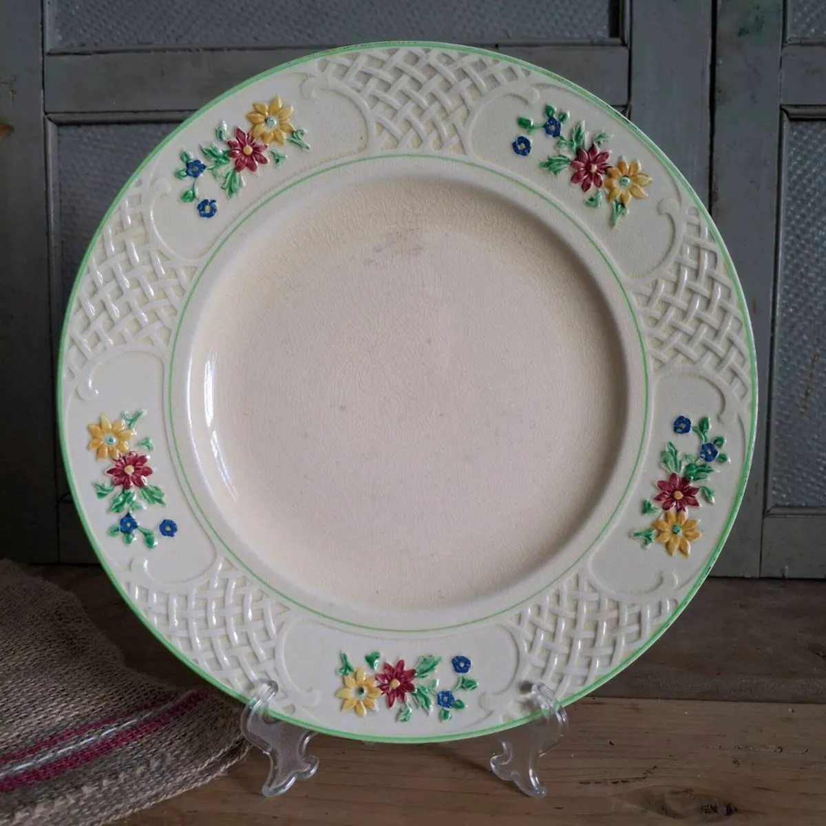 Woodsware Picadilly Plate - Image 1