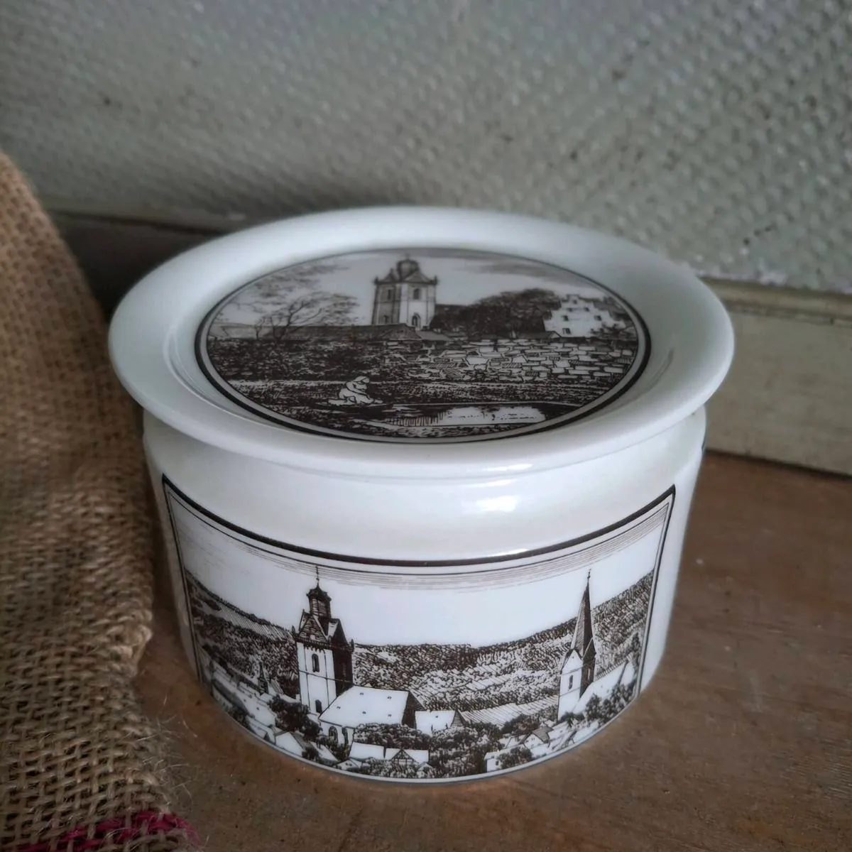 Furstenberg Porcelain Trinket Box - Image 1