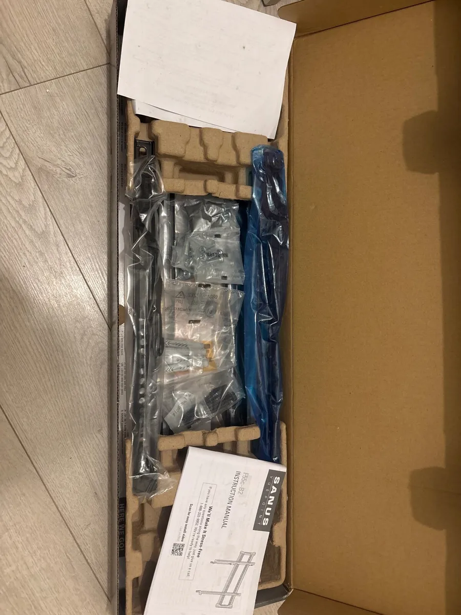 TV wall mount - slim low profile, never used - Image 3