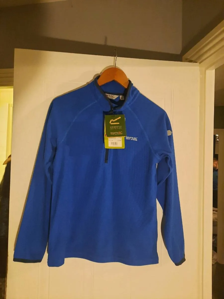 Regatta Boys Blue Fleece Half Zip Top Age 14 – New - Image 1