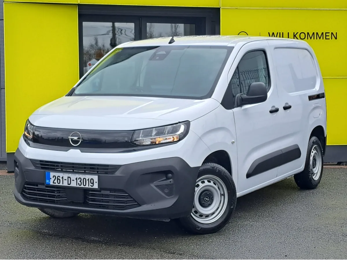 Opel Combo KOMFORT  L1H1 1.5TD 100BHP  **LED HEADL - Image 1