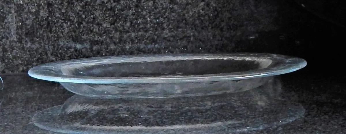 Italian Handmade IVV Glass Fish Platter - Image 2