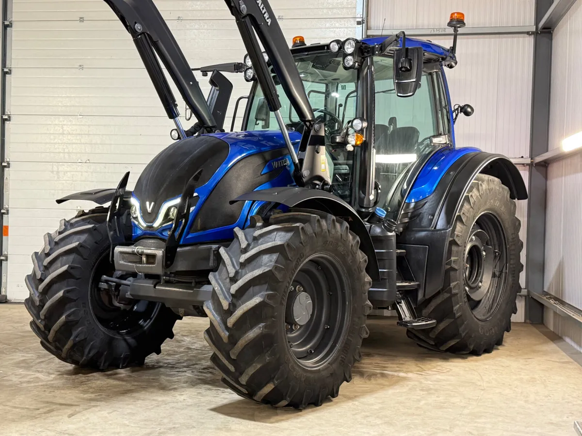 2022 Valtra N155 **Only 2400 hours!!** Big Spec! - Image 1