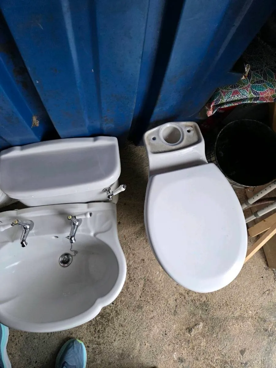 toilet cistren - Image 3