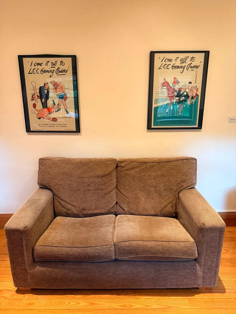 Three piece suite - Image 3