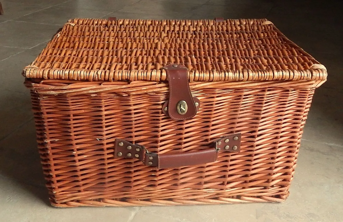 Large Wicker Storage Basket - Image 2